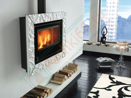 Печь-камин Plasma 80:26, цвет чёрный (La Nordica)